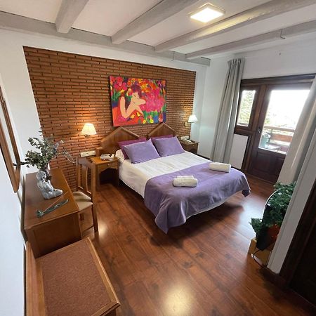 Hotel El Guerra 구에하르 시에라 외부 사진