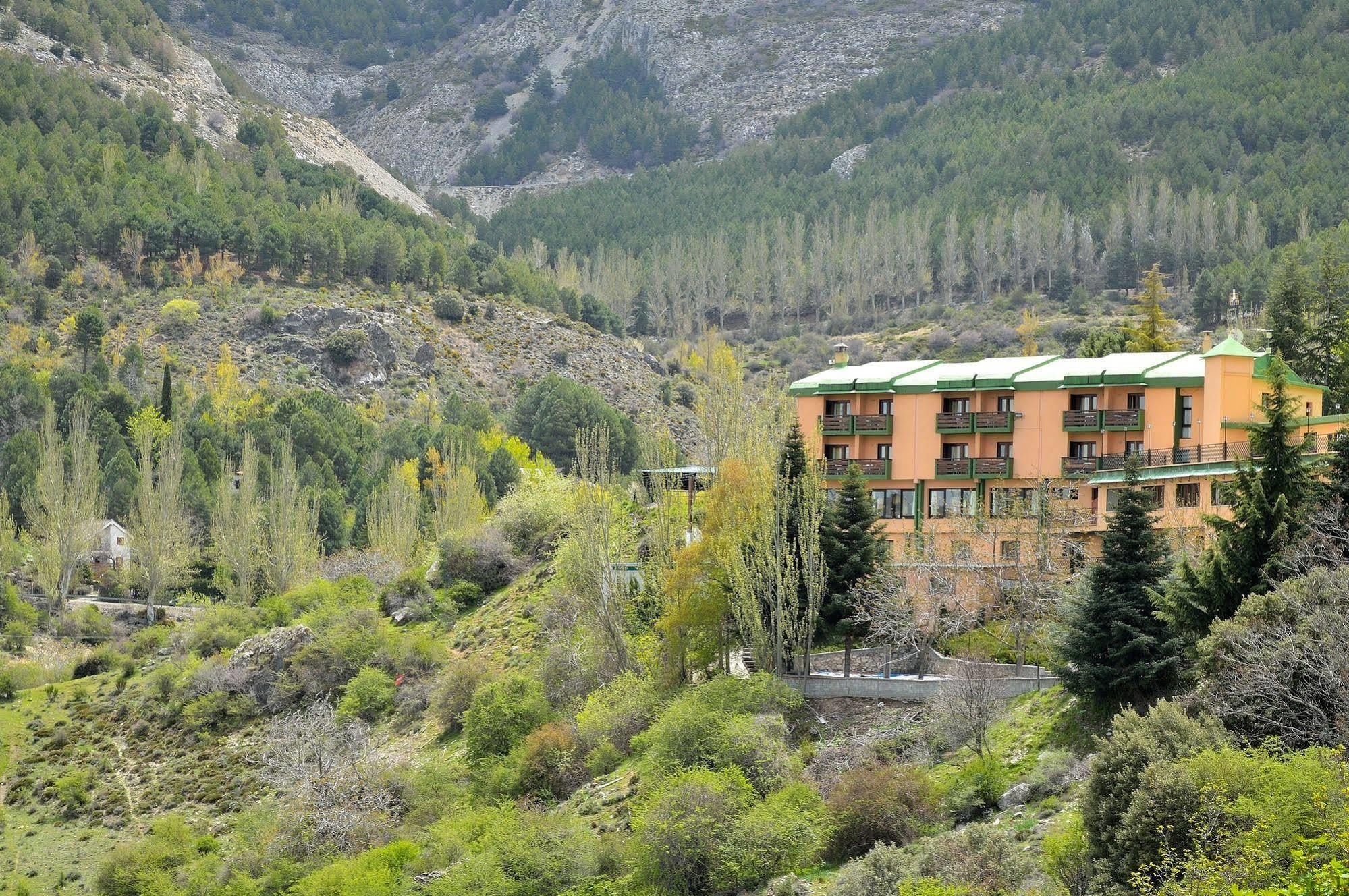 Hotel El Guerra 구에하르 시에라 외부 사진