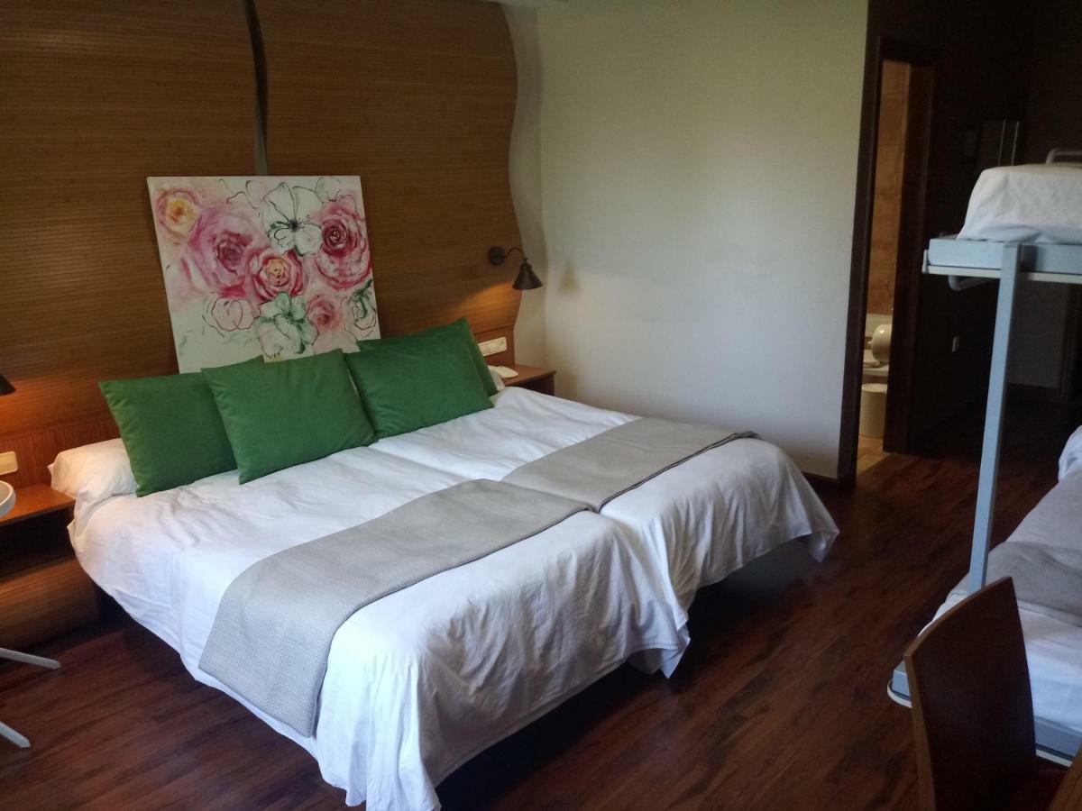 Hotel El Guerra 구에하르 시에라 외부 사진